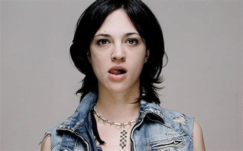 asia argento pussy